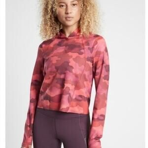 Athleta Pinnacle Cropped Red Camo Hoodie Size Medium